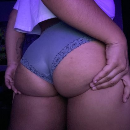 misskarmarose OnlyFans picture