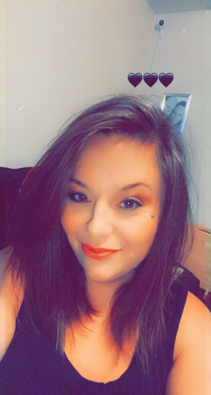 Best Hot Hickory Nc OnlyFans Accounts | FansMetrics.com