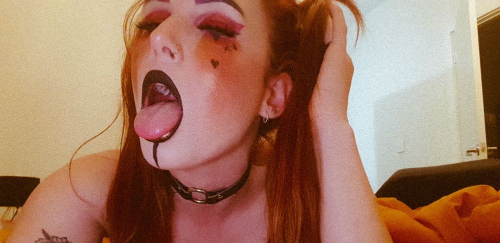 crimsonbloom OnlyFans profile picture