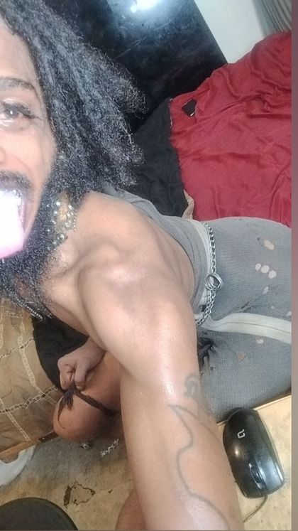 lue40 OnlyFans picture