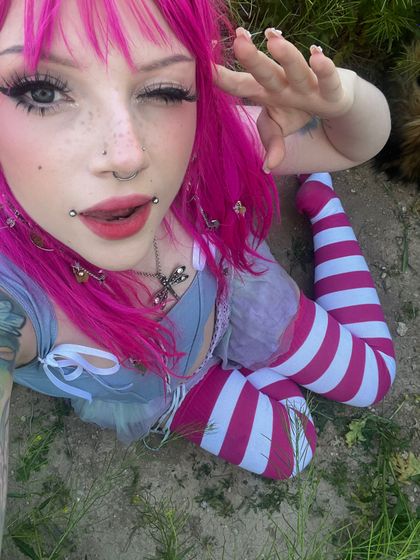 fractalstars OnlyFans picture
