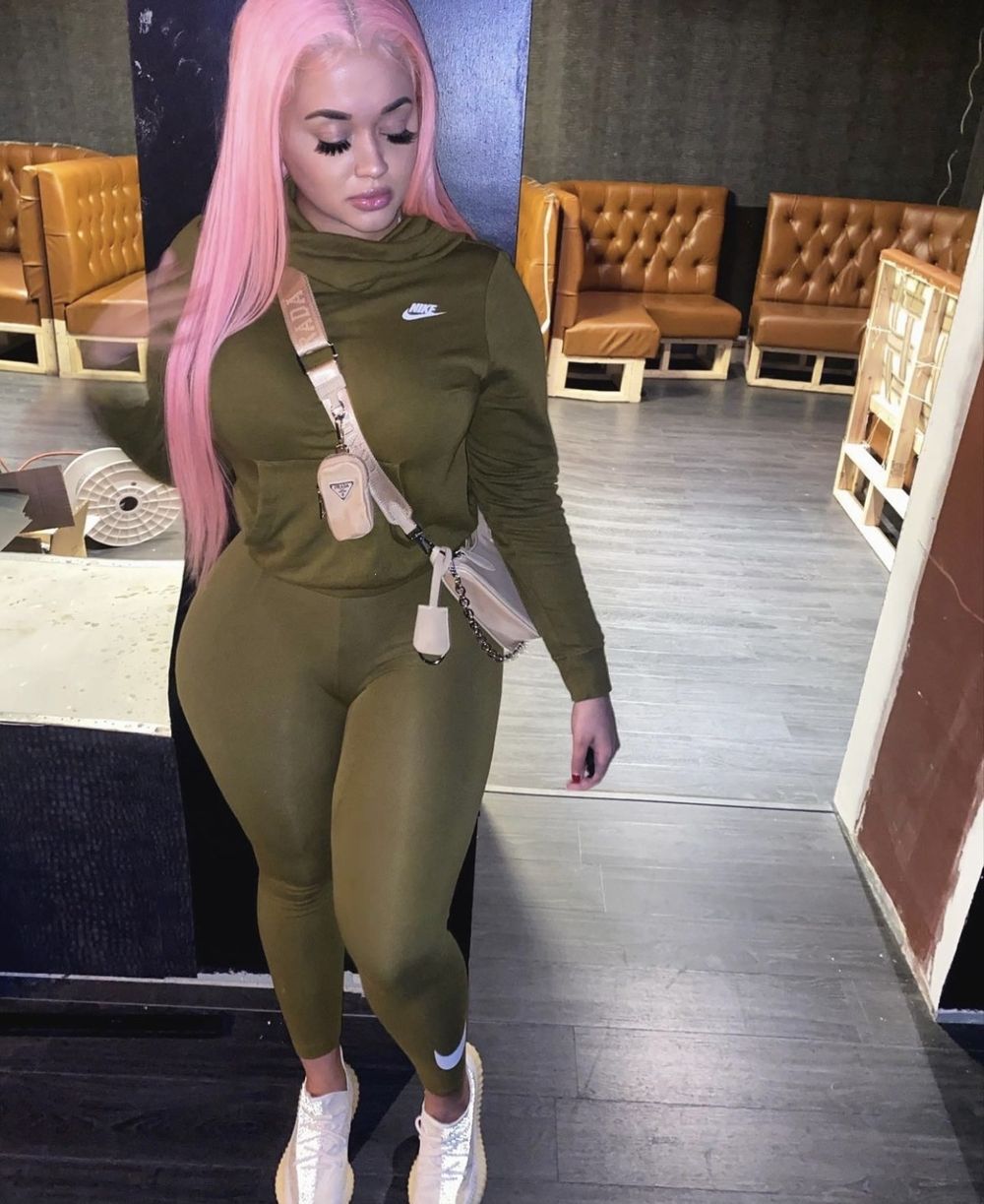 sashaleze OnlyFans profile picture