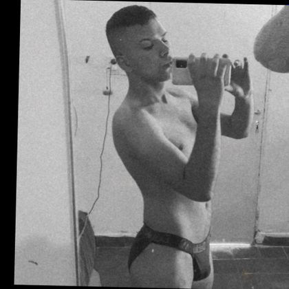 maxieze OnlyFans picture