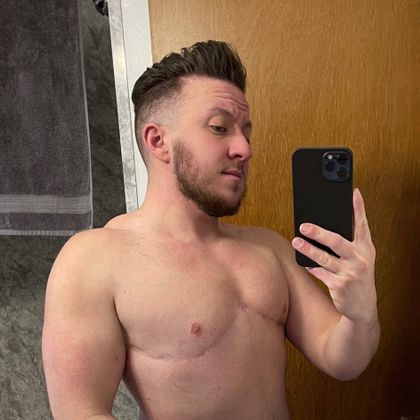 young.fits OnlyFans picture