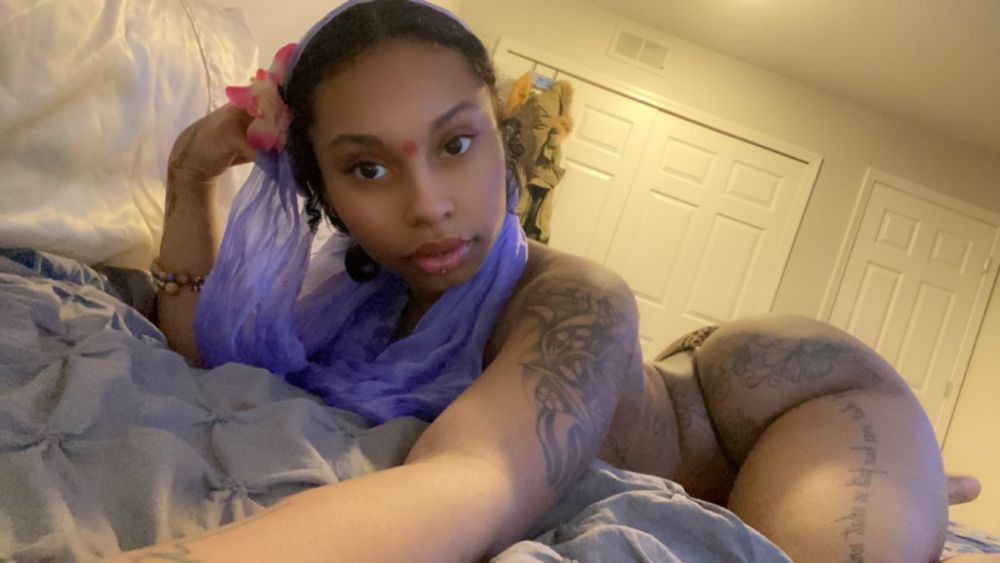 thaiandbi OnlyFans profile picture