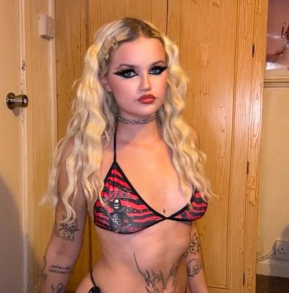 v33b333 OnlyFans picture