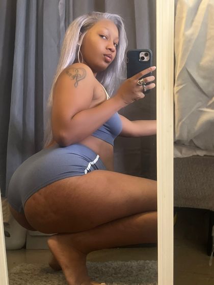 nicoleniyah OnlyFans picture