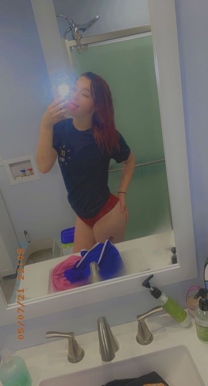 snowbbybri OnlyFans picture