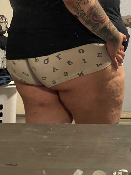 em_vee OnlyFans picture