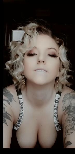 wetmommy2894 OnlyFans picture