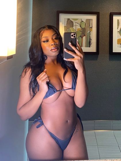 desireennoli OnlyFans picture