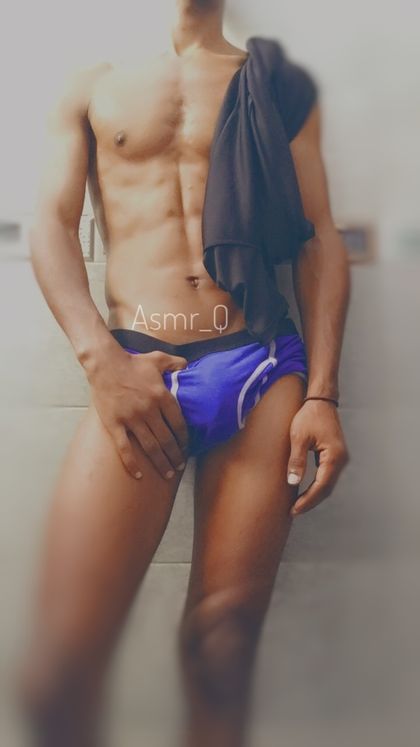 asmr_q OnlyFans picture