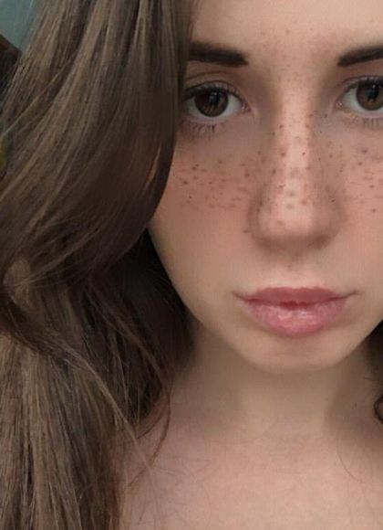 elenitzakara OnlyFans picture