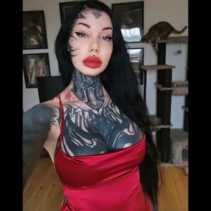 serjenfoxx OnlyFans picture