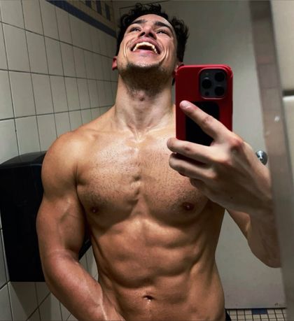 axelsky OnlyFans picture