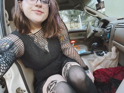 sunnyhoneybee OnlyFans picture