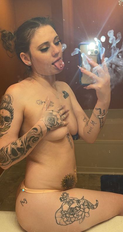 rossie3 OnlyFans picture