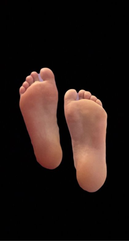 europeansweetfeet OnlyFans picture