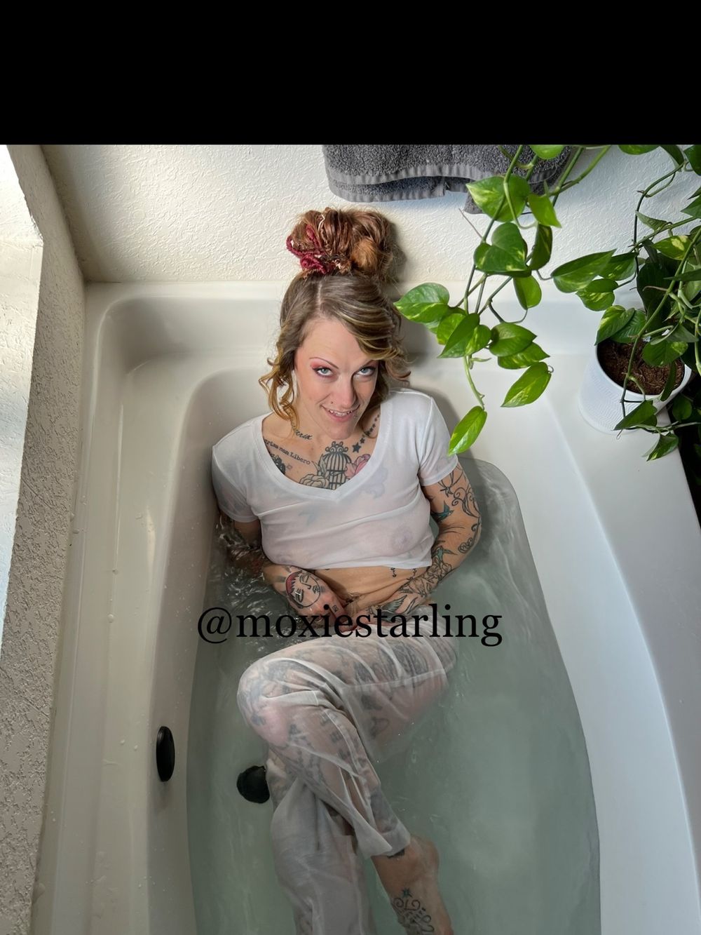 moxiestarling OnlyFans profile picture