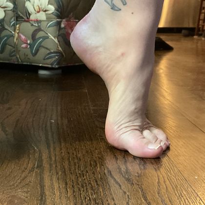 cutencurly2344 OnlyFans picture