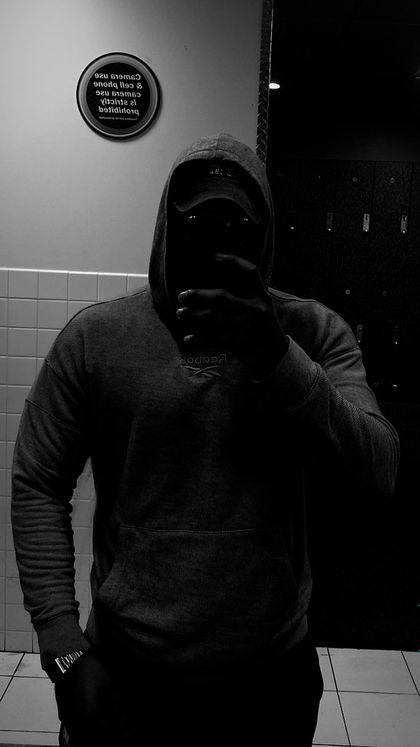 lopera98kg OnlyFans picture