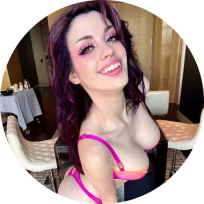 luxneonfree OnlyFans picture
