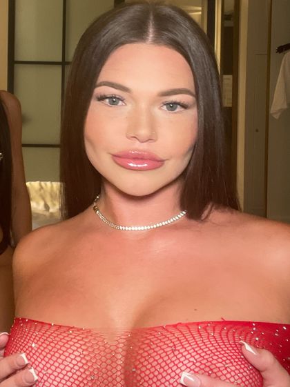 sydneyraines OnlyFans picture