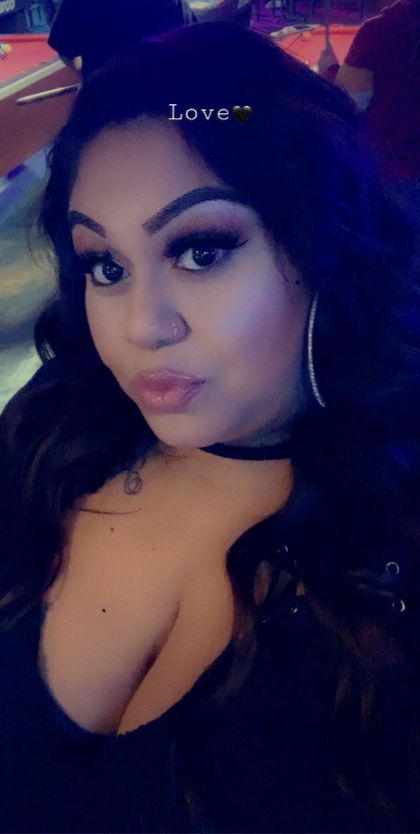 curveynthick OnlyFans picture