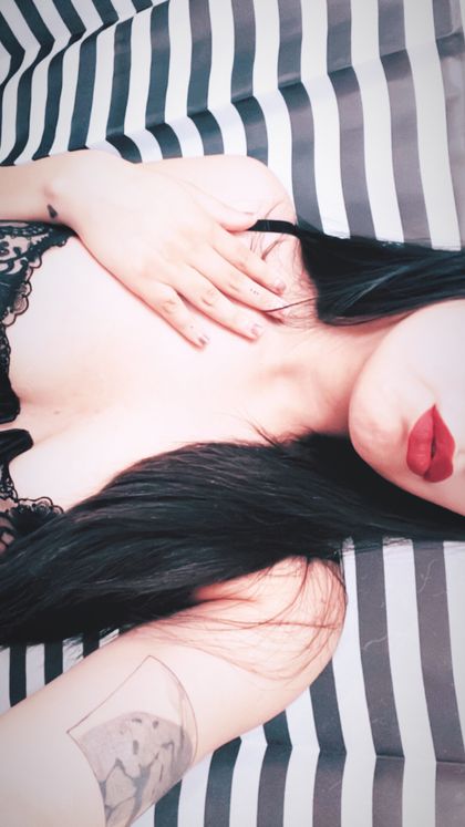 darknisa OnlyFans picture
