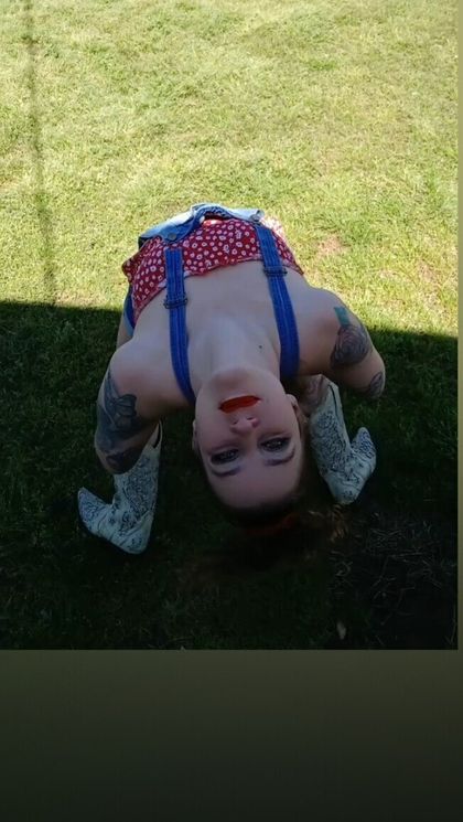 cowgirlyoga OnlyFans picture