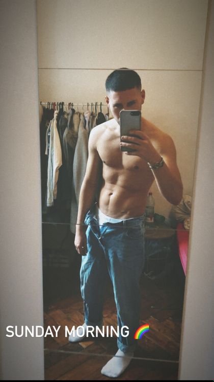 xyoungerboyx OnlyFans picture