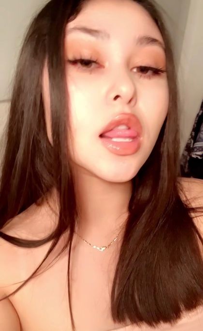 villaneece OnlyFans picture