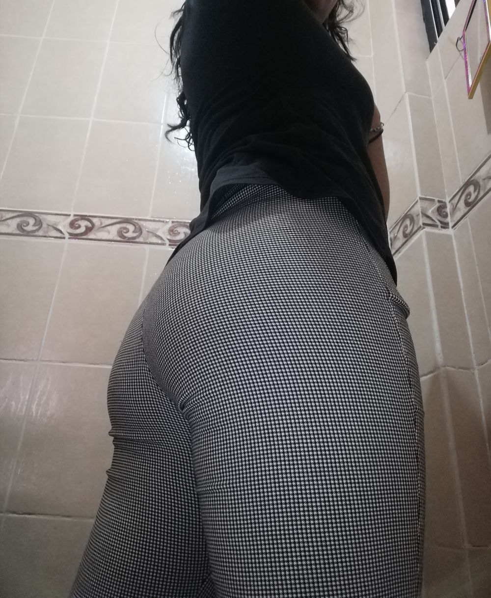 karlitasanti OnlyFans profile picture