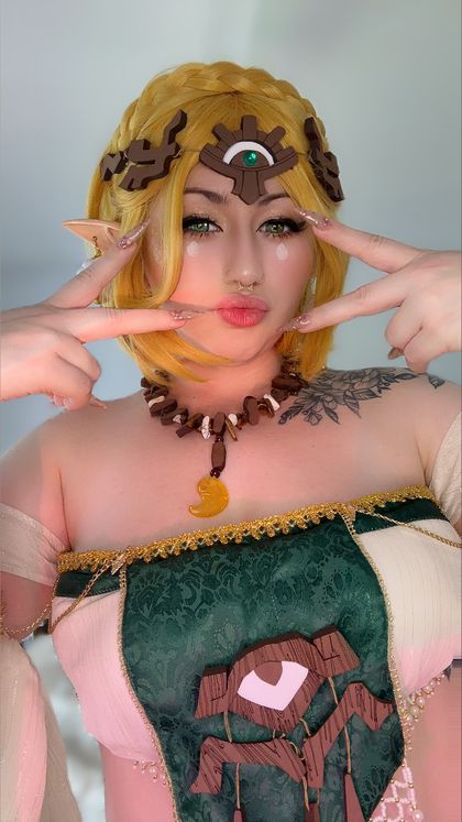 averagecosplays OnlyFans picture