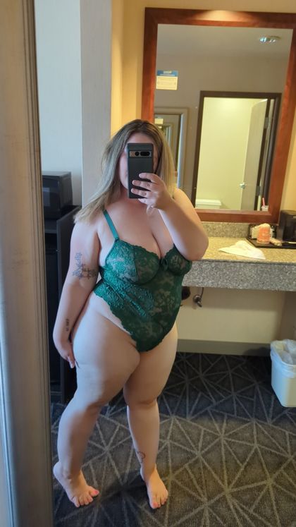 coastalwifey OnlyFans picture