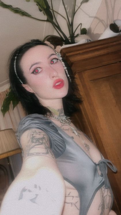 pollypipi OnlyFans picture