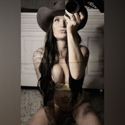 missbluecollar OnlyFans picture