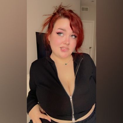 curseofmycurves OnlyFans picture
