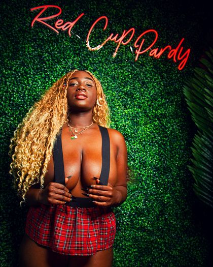 rosegoldenpearl OnlyFans picture