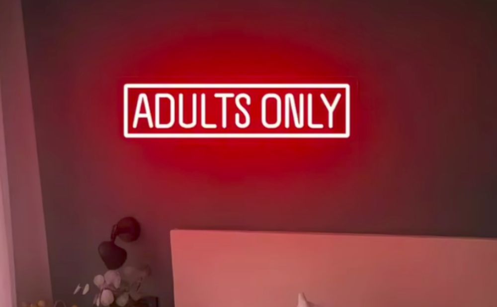 jenelleredz OnlyFans profile picture