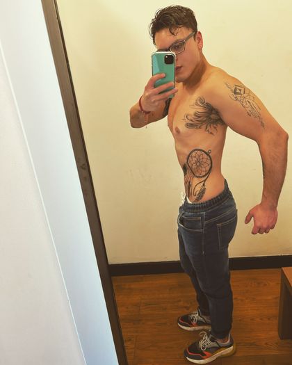 mich0302 OnlyFans picture