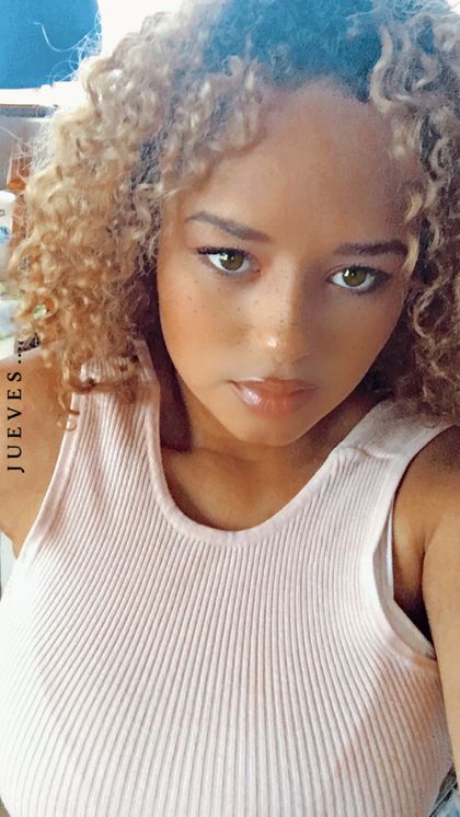 aneelym OnlyFans picture