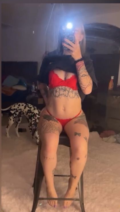 rt_laur OnlyFans picture