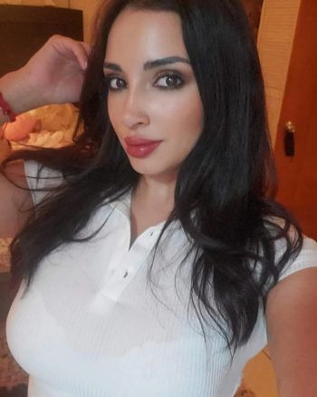angiemartinezw0304 OnlyFans - Stats, Graphs, Photos & Profile
