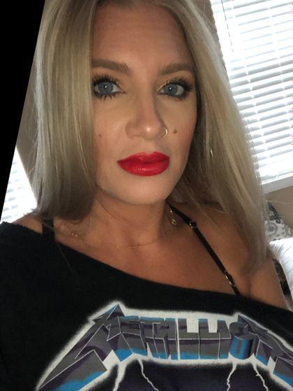 hollygreene OnlyFans picture