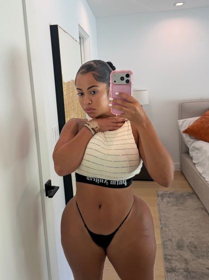 yasminelopezvip OnlyFans picture