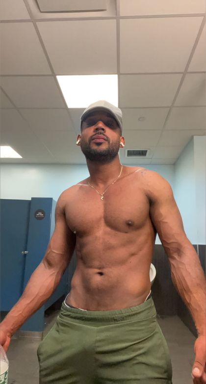 domicurv22 OnlyFans picture
