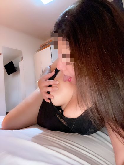 larisafoxcurve OnlyFans picture