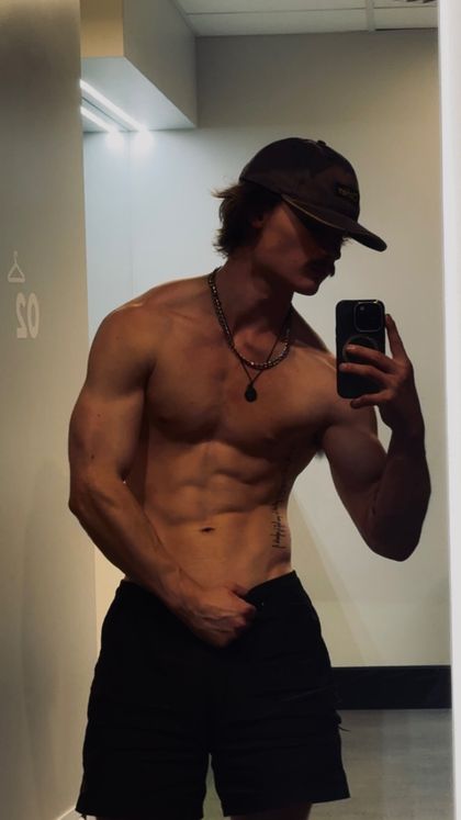 lkav02 OnlyFans picture