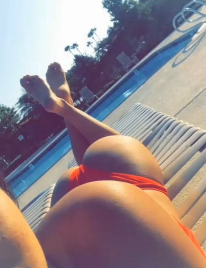 aliceinwinterland OnlyFans picture